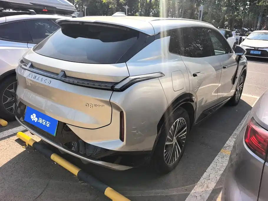 Lynk & Co 08 EM-P — миниатюра 3