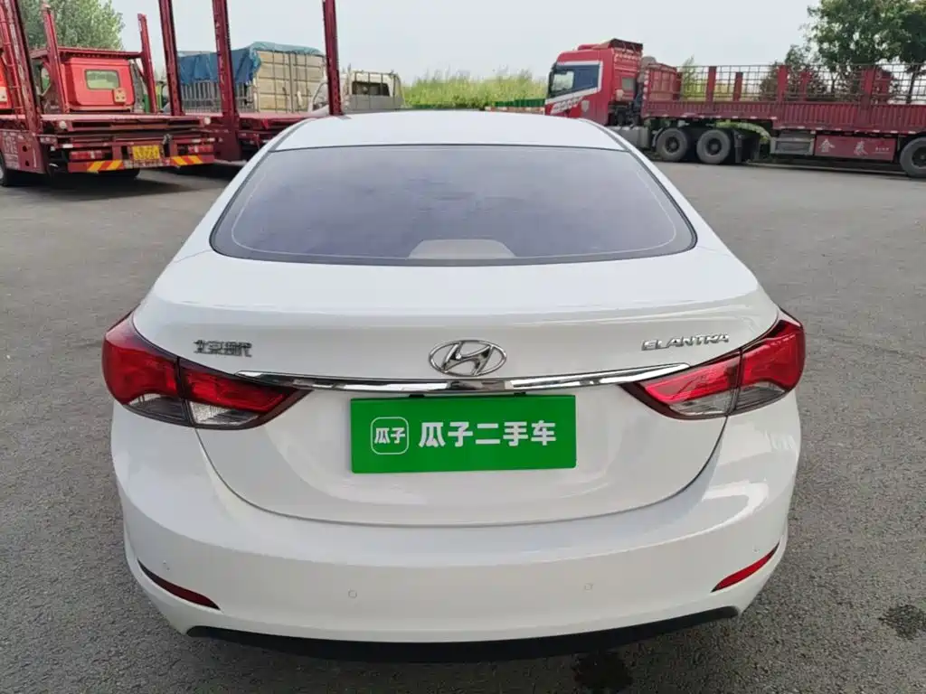 Hyundai Elantra Langdong — миниатюра 6