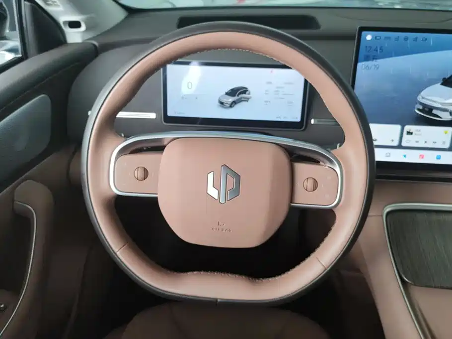 Leapmotor Leapmotor C11 — миниатюра 15