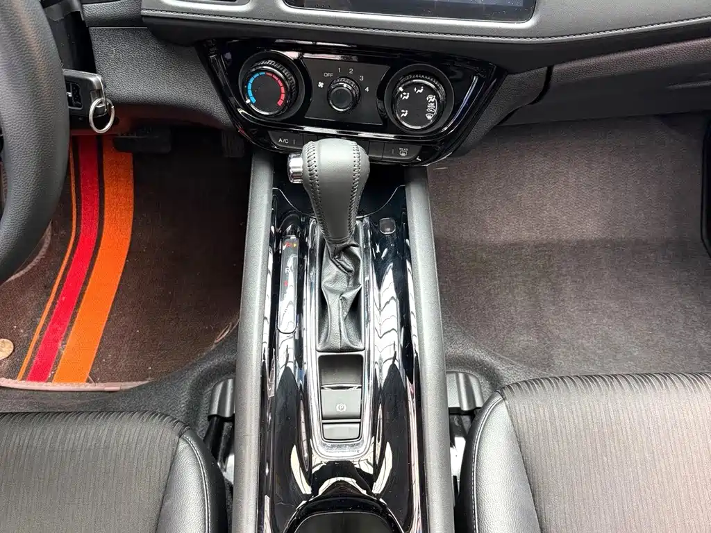 Honda Vezel — миниатюра 9