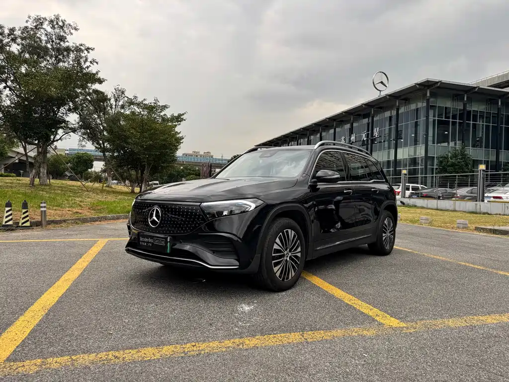 Mercedes-Benz EQB — миниатюра 2