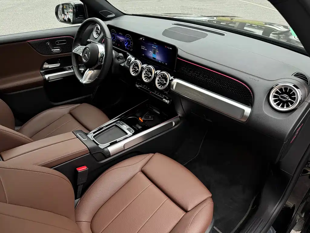 Mercedes-Benz EQB — миниатюра 14