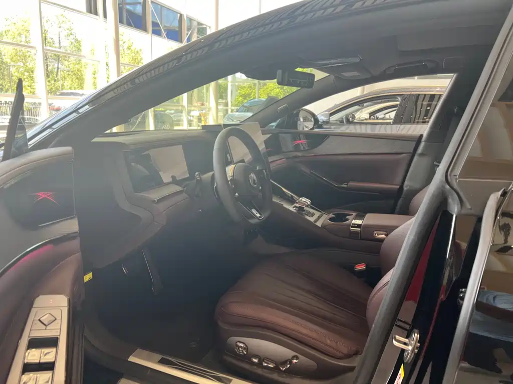Denza Denza Z9GT — миниатюра 4