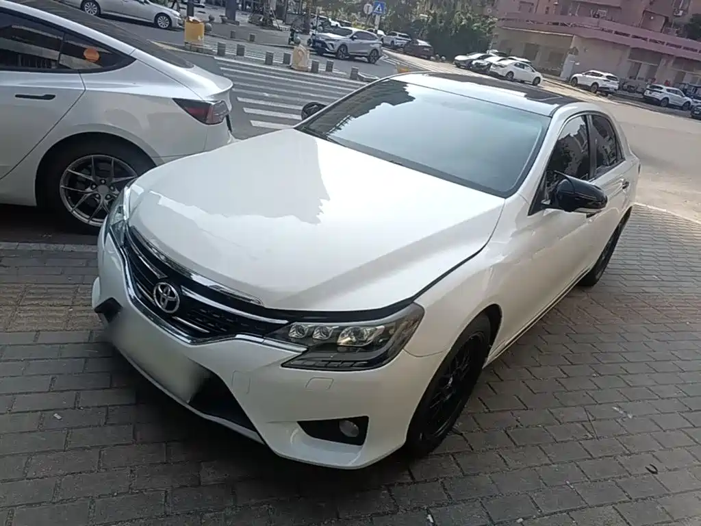 Toyota Reiz — миниатюра 2