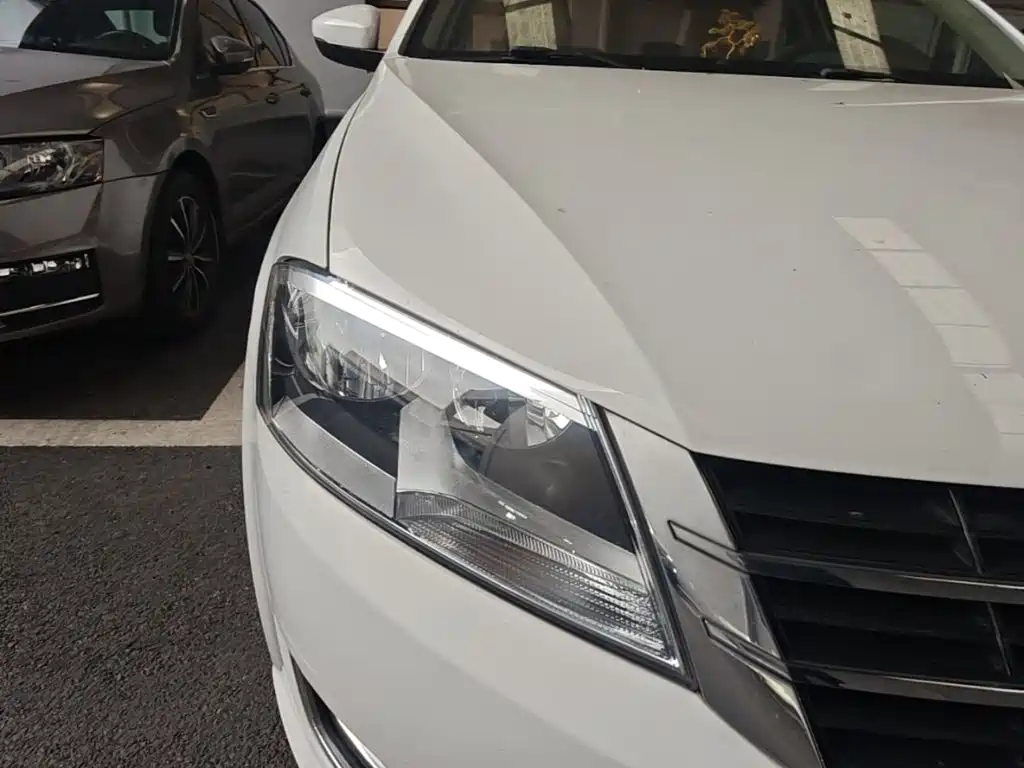 Volkswagen Lavida — миниатюра 11