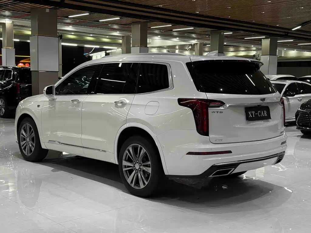 Cadillac XT6 — миниатюра 6