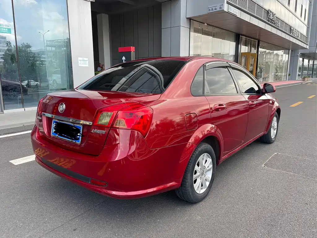 Buick Excelle — миниатюра 7