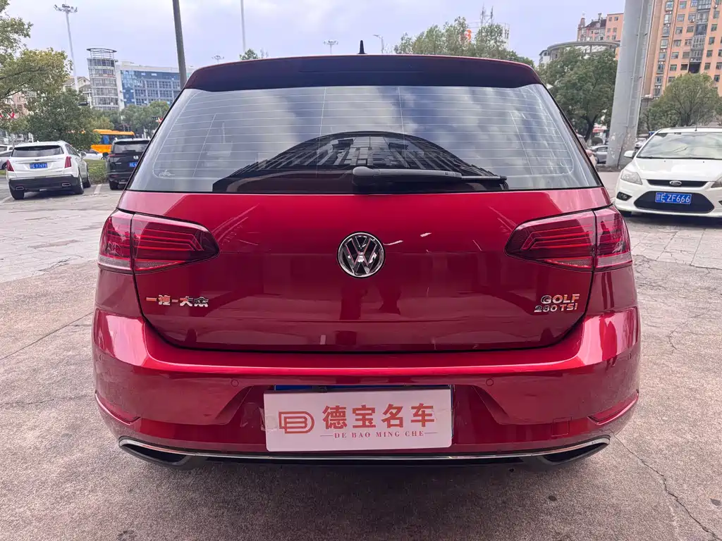 Volkswagen Golf — миниатюра 12