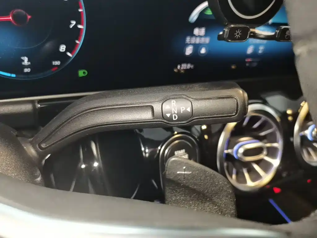 Mercedes-Benz GLA — миниатюра 14