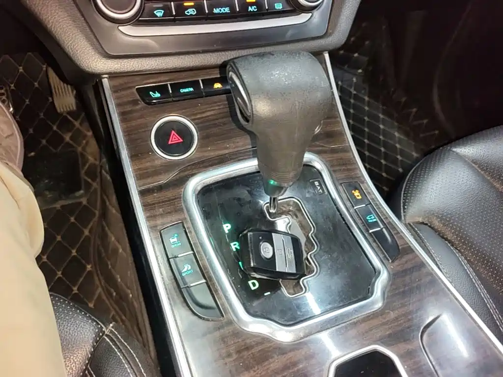 Landwind Landwind X7 — миниатюра 14