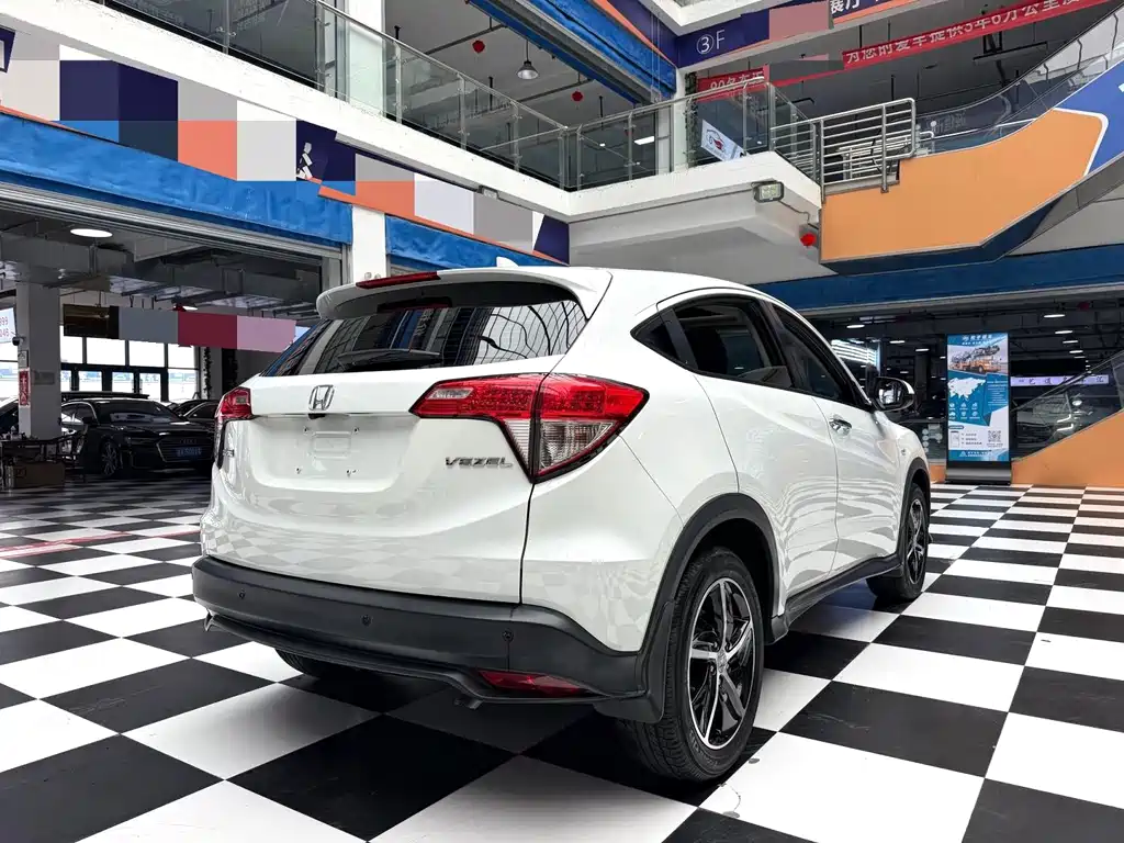 Honda Vezel — миниатюра 19