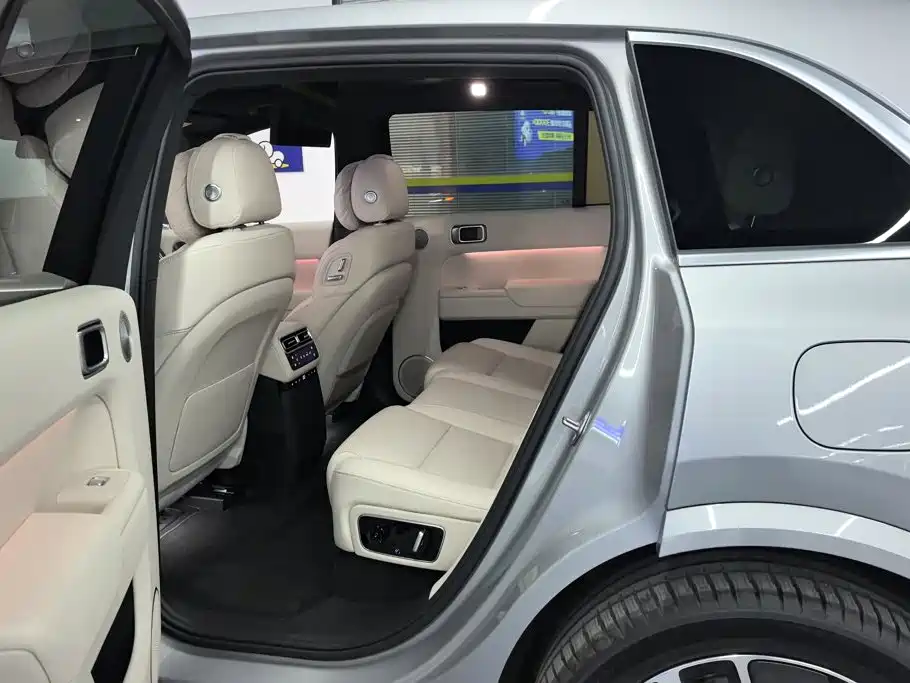 Li Auto Li L7 — миниатюра 11