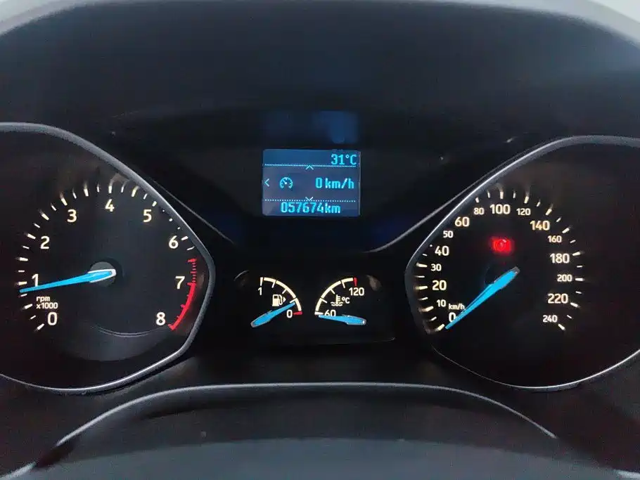 Ford Focus — миниатюра 14