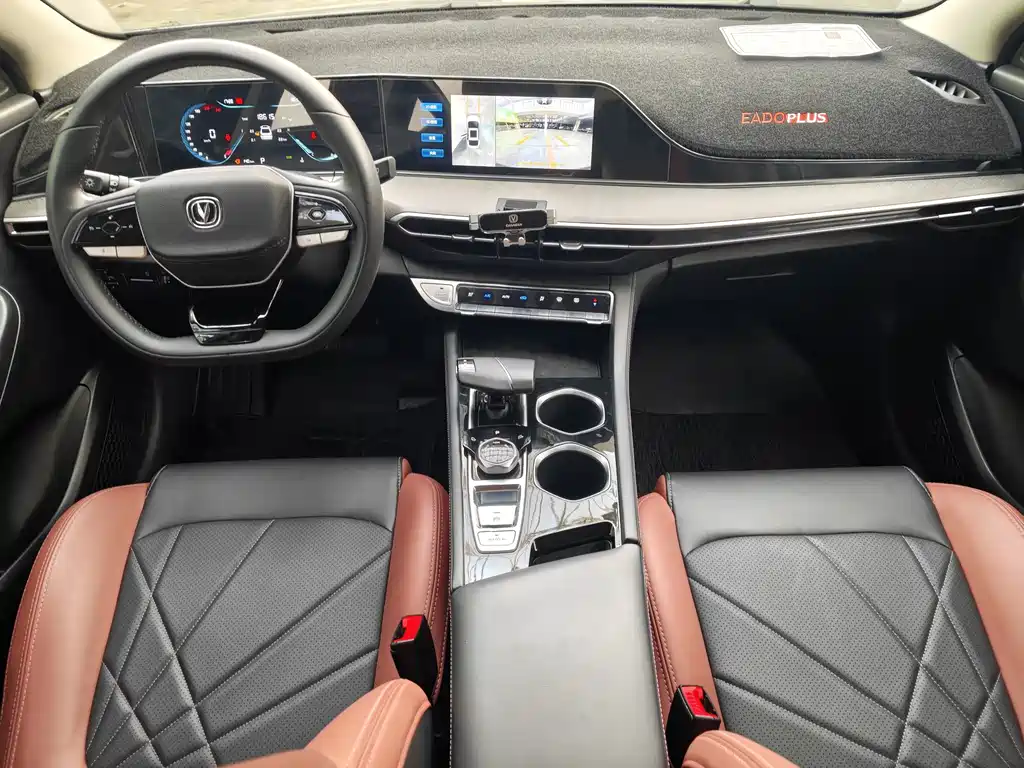 Changan Eado — миниатюра 6