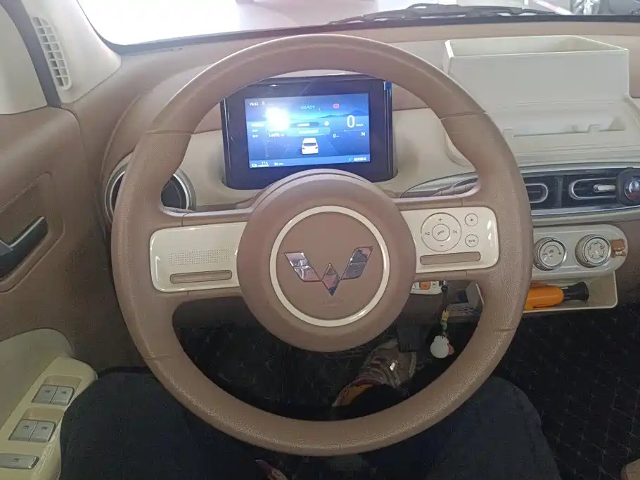 Wuling MINIEV — миниатюра 15