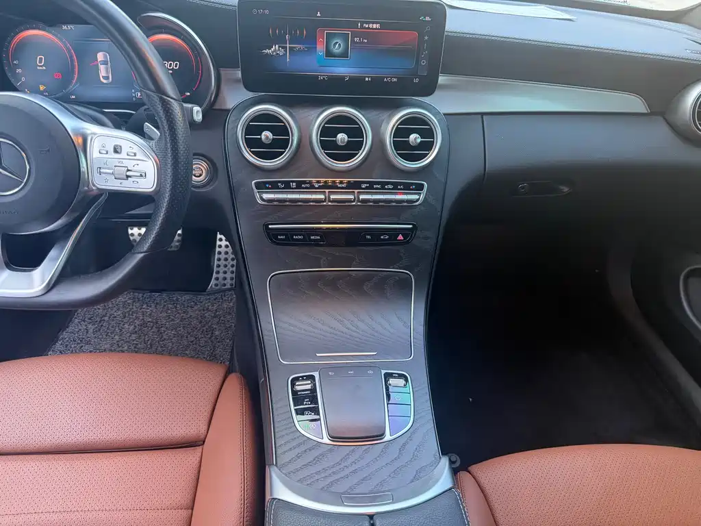 Mercedes-Benz C-Class (Import) — миниатюра 17