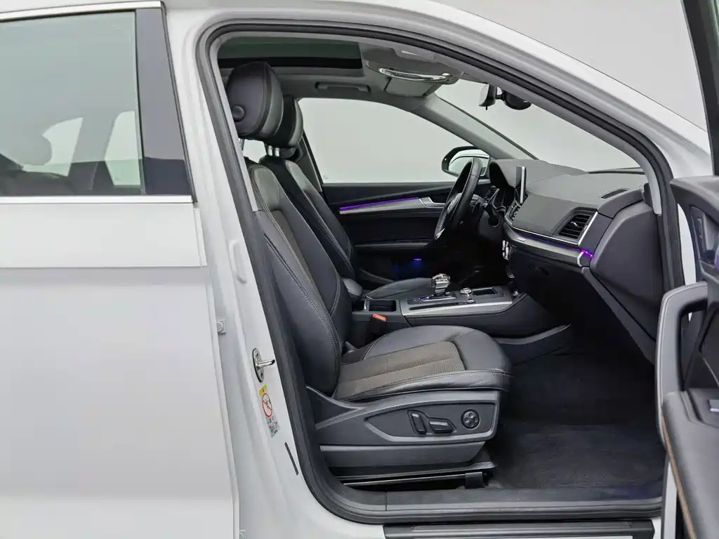 Audi Q5L — миниатюра 23