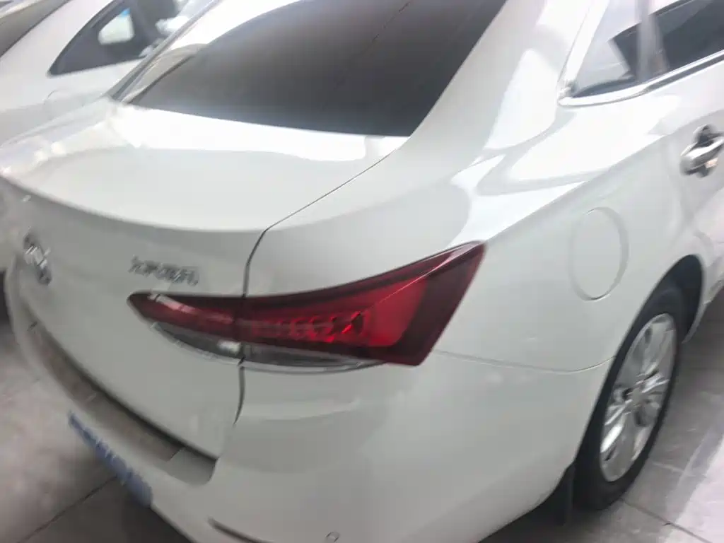 Buick Excelle — миниатюра 7