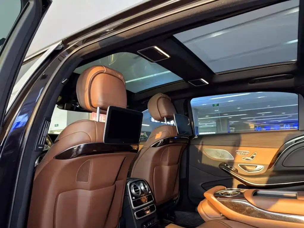 Mercedes-Benz S-Class — миниатюра 8