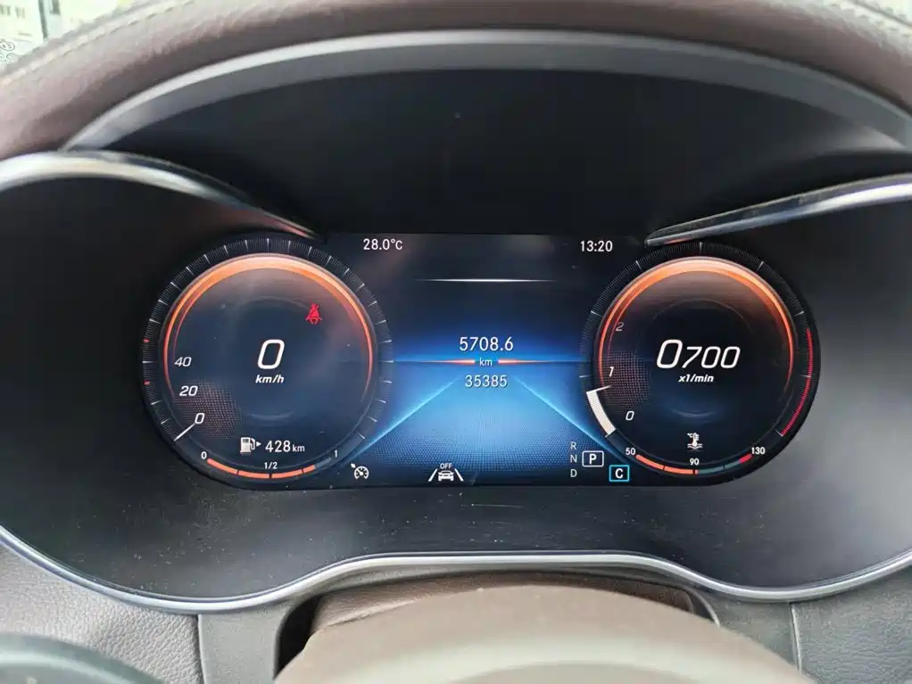 Mercedes-Benz GLC — миниатюра 11