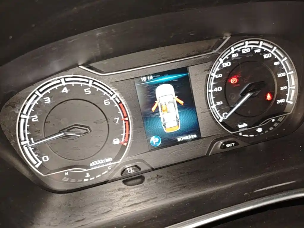 Geely Binrui — миниатюра 12