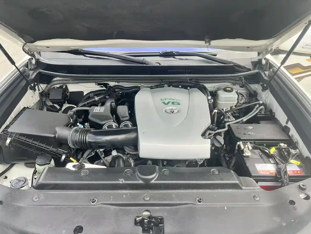 Toyota Prado — миниатюра 20