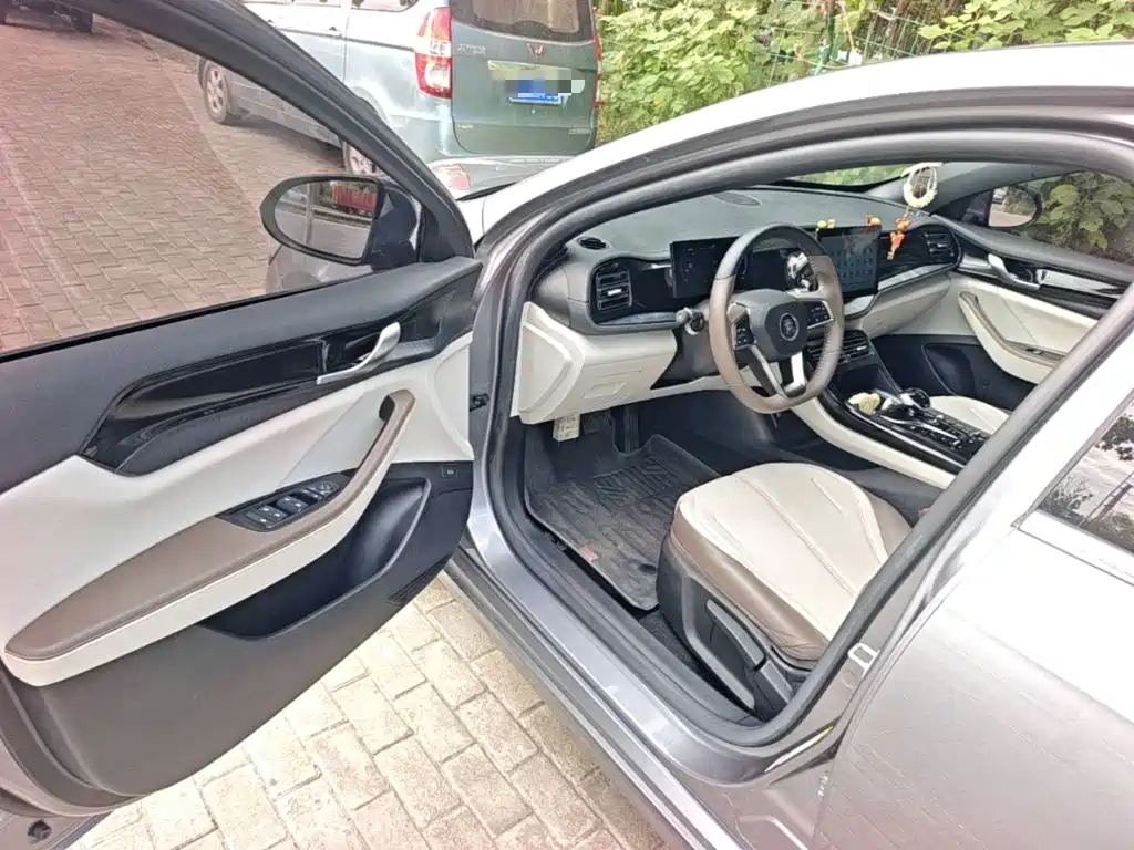 BYD Qin PLUS — миниатюра 16