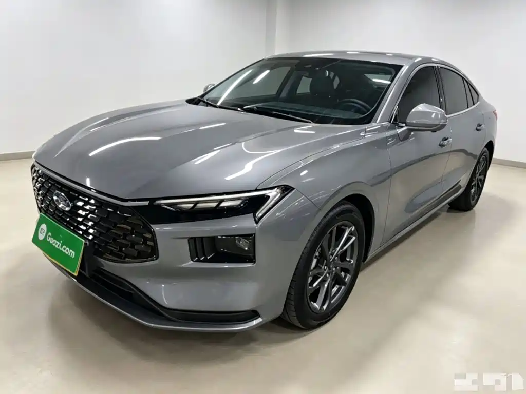 Ford Mondeo 2025 1.5T EcoBoost Luxury