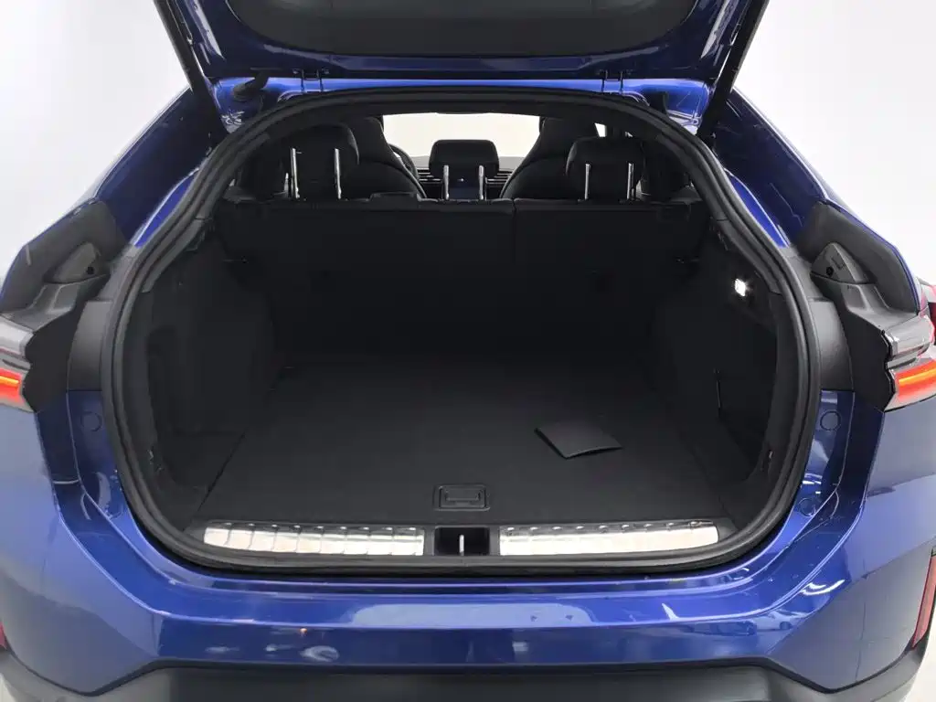 NIO EC6 — миниатюра 16