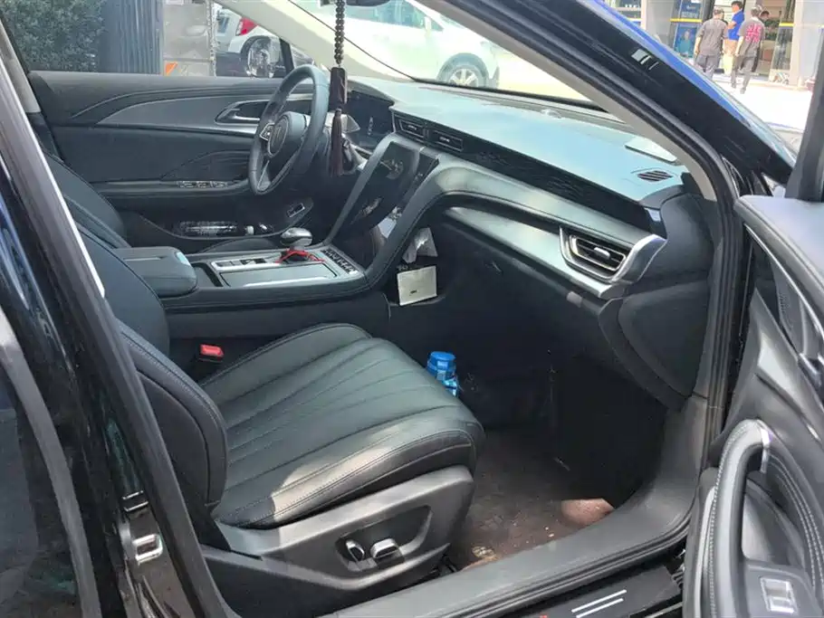 Hongqi H5 2024 1.5T DCT