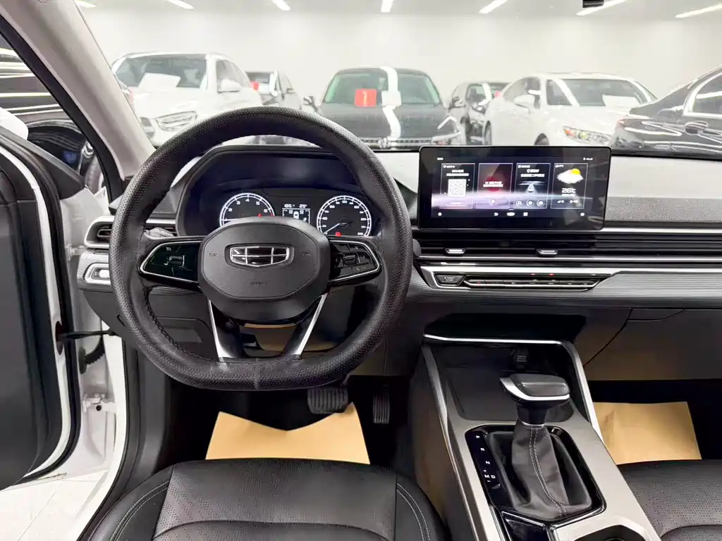 Geely Emgrand — миниатюра 16