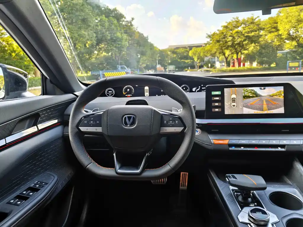 Changan UNI-V — миниатюра 10