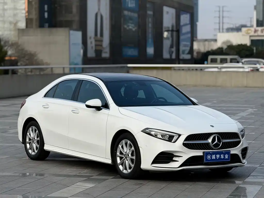 MERCEDES-BENZ A CLASS