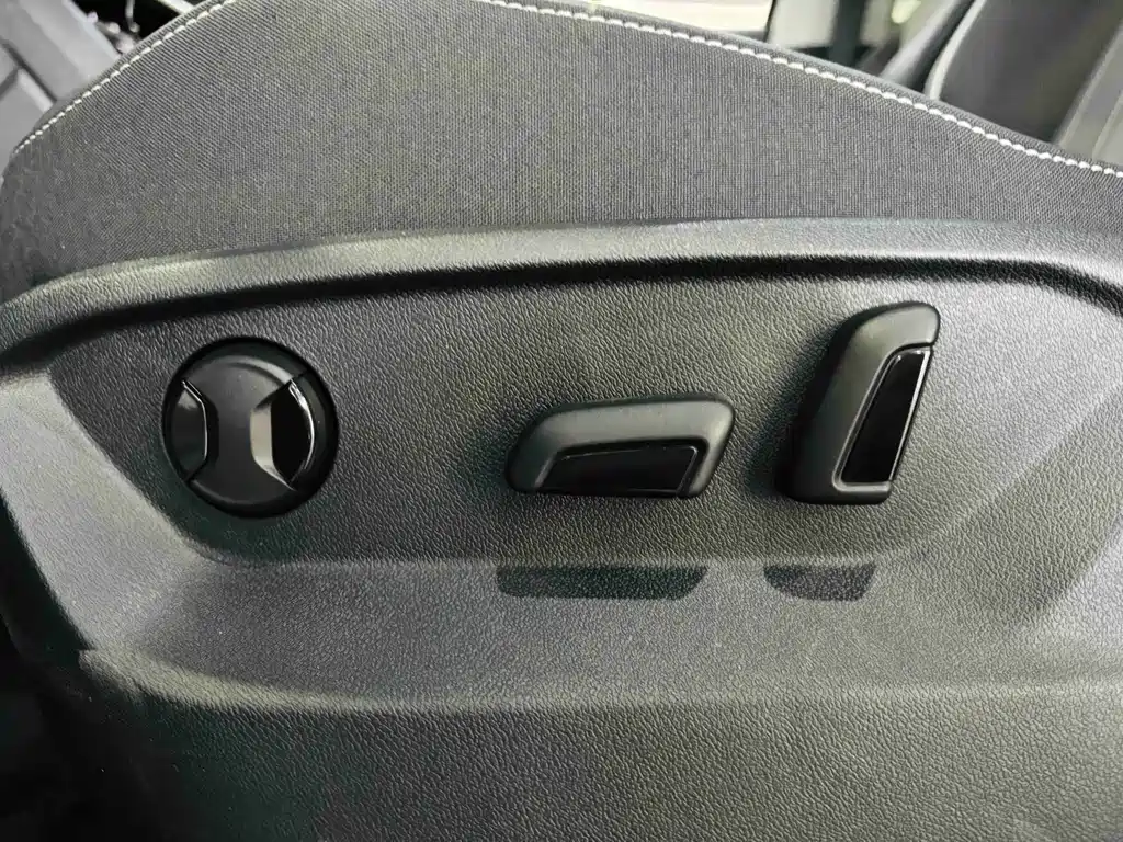 Volkswagen Tiguan L — миниатюра 15