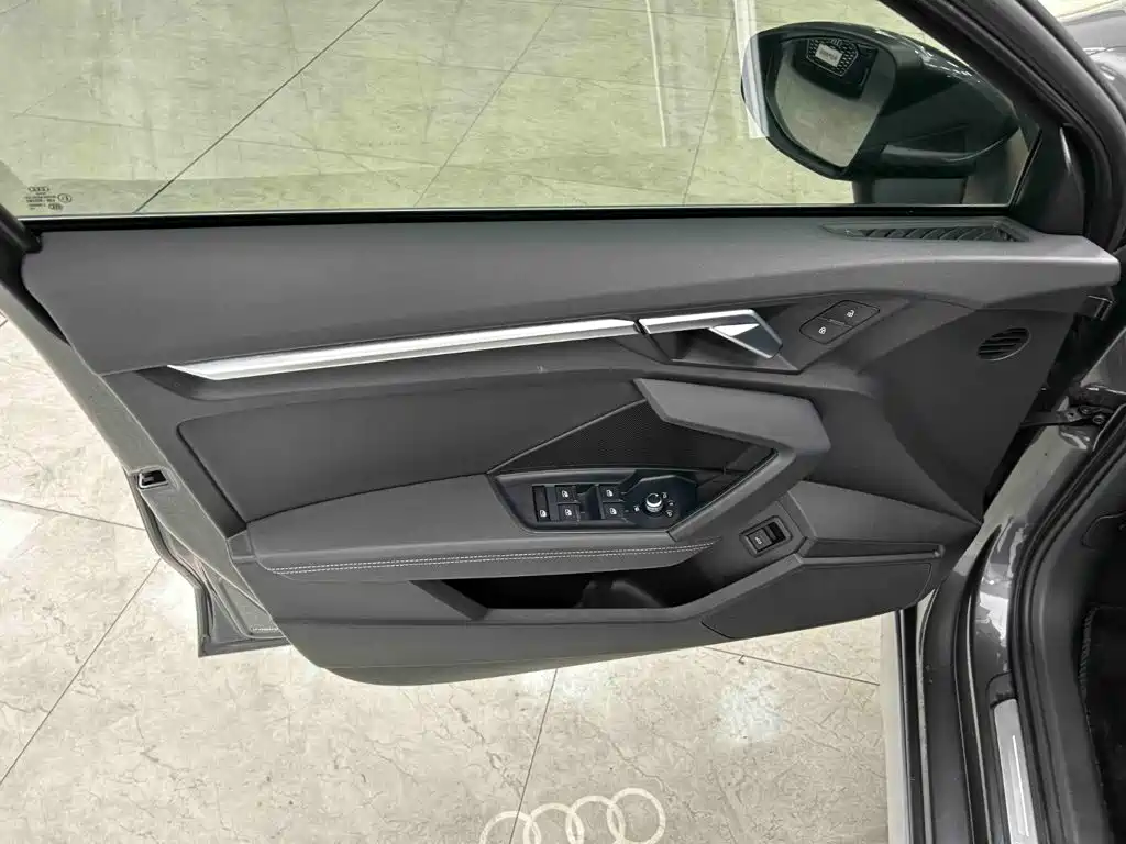 Audi A3 — миниатюра 10