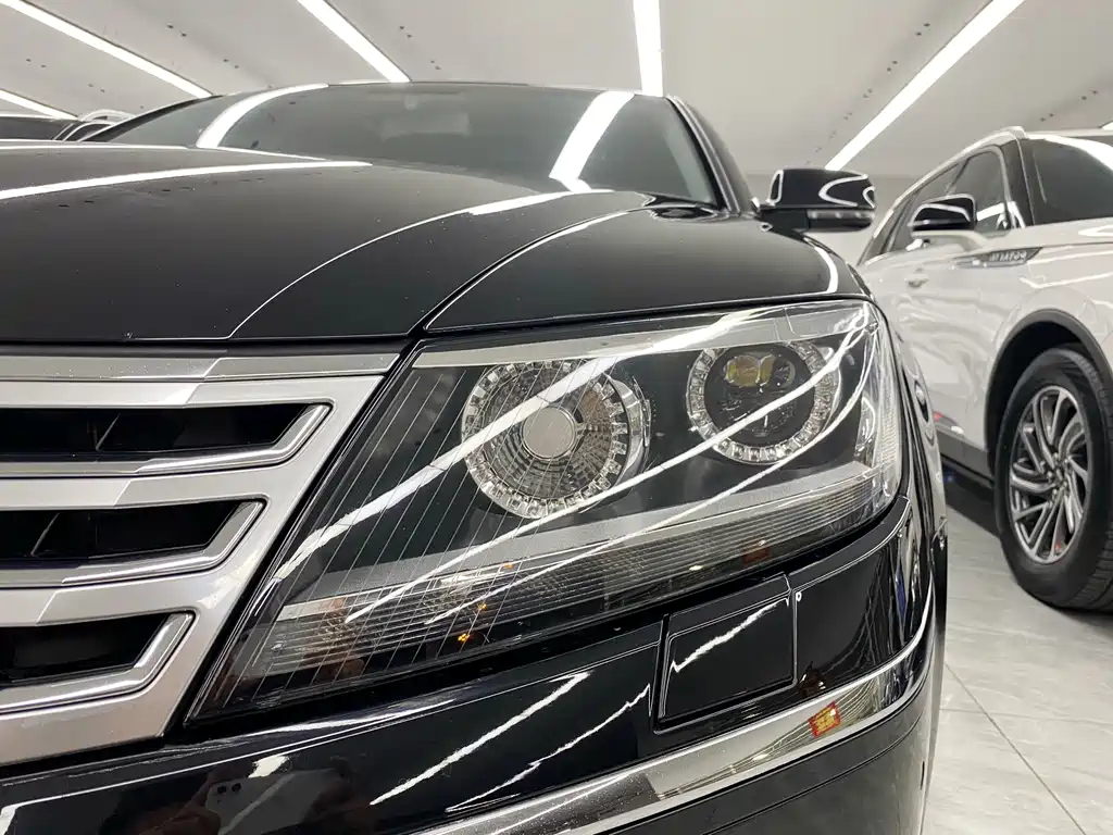 Volkswagen Phaeton — миниатюра 26