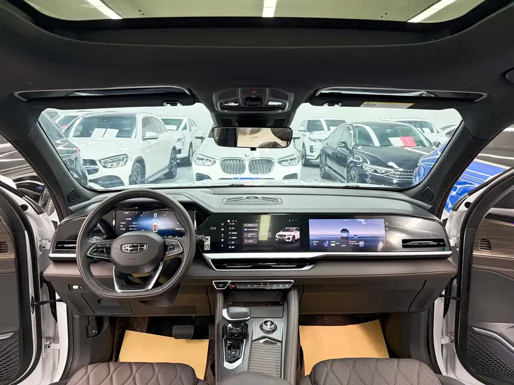 Geely Xingyue L — миниатюра 9
