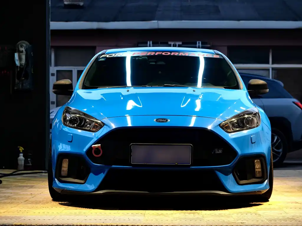 Ford Focus (Import) — миниатюра 2