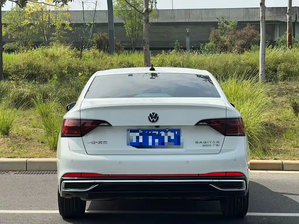 Volkswagen Sagitar — миниатюра 13