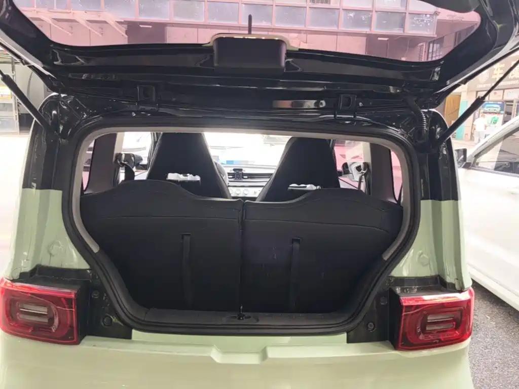 Wuling MINIEV — миниатюра 19