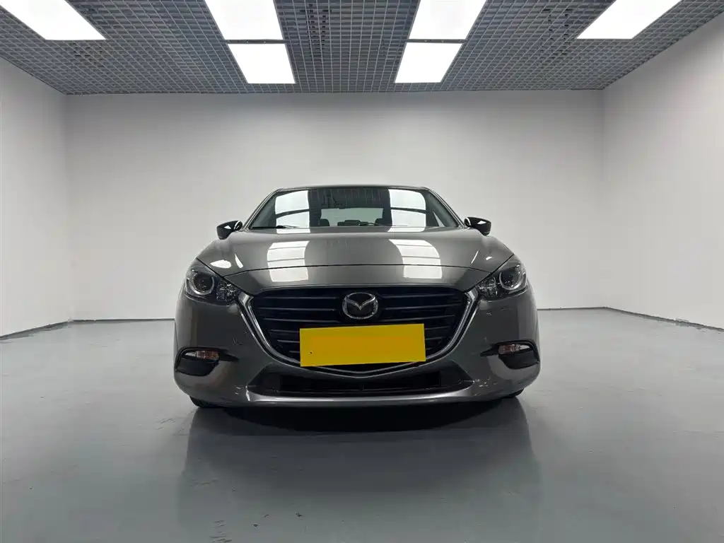 MAZDA 3 ANGKESAILA