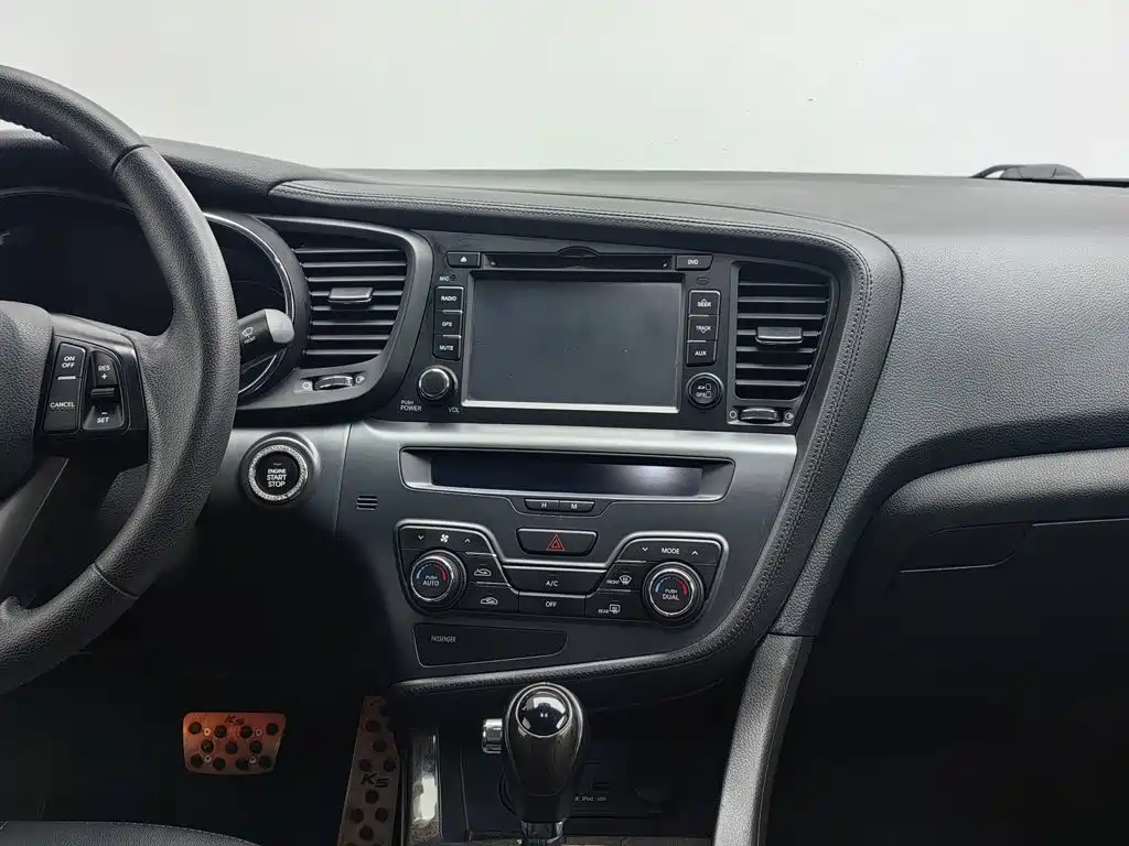 Kia K5 — миниатюра 12