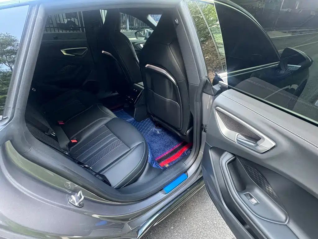 Audi A5L Sportback — миниатюра 13