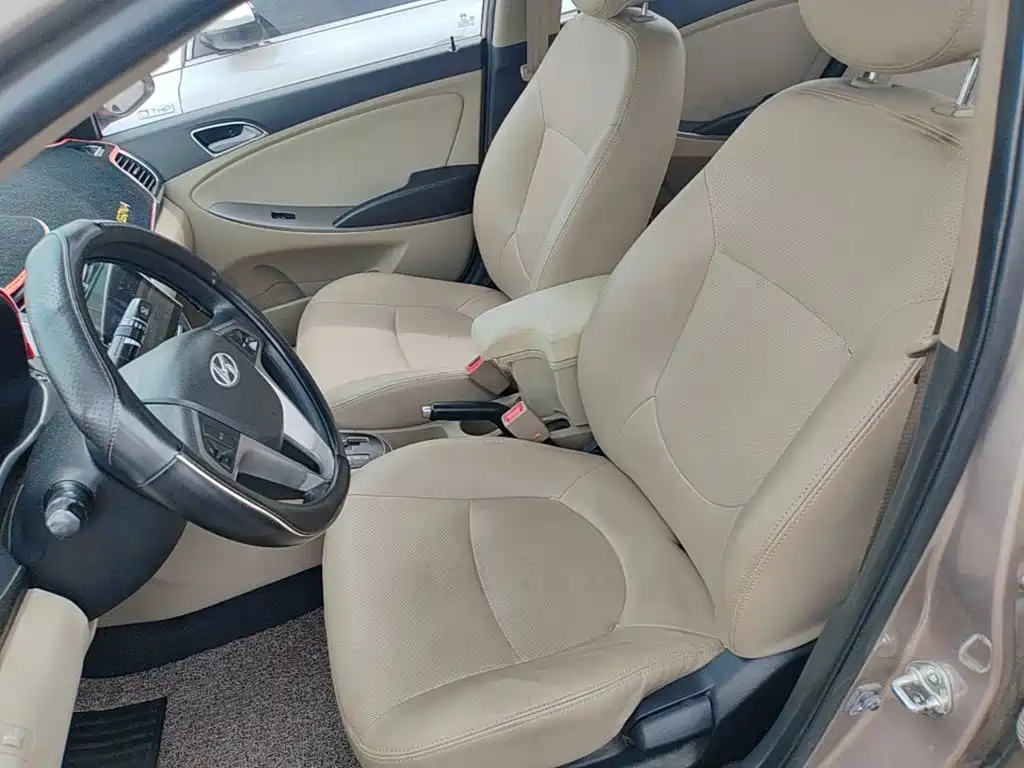 Hyundai Verna — миниатюра 15