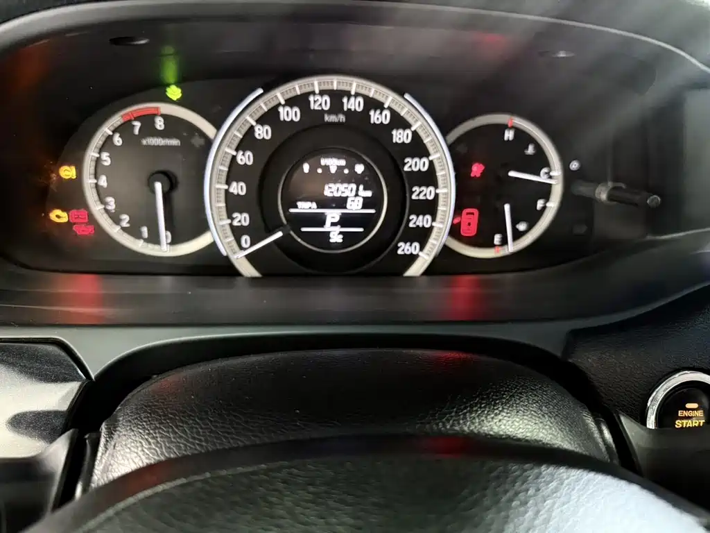Honda Accord — миниатюра 13
