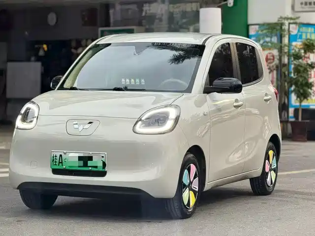 WULING HONGGUANG MINIEV 2025