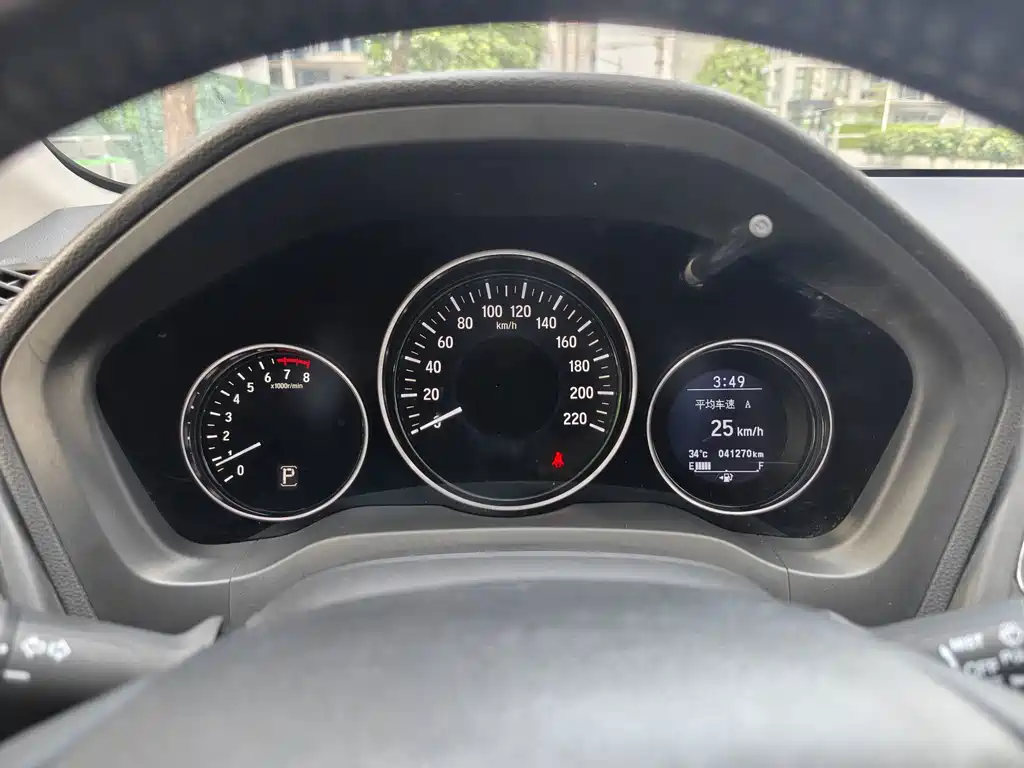 Honda Vezel — миниатюра 7