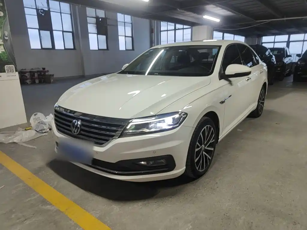 Volkswagen Lavida — миниатюра 2
