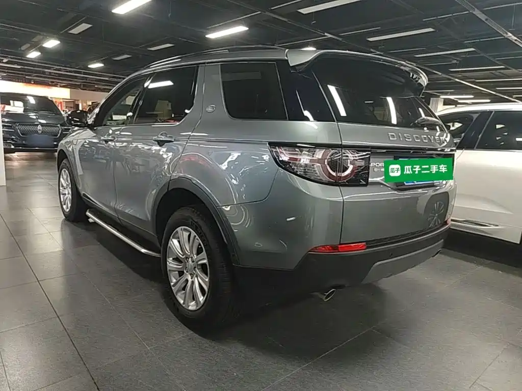 Land Rover Discovery Sport — миниатюра 5
