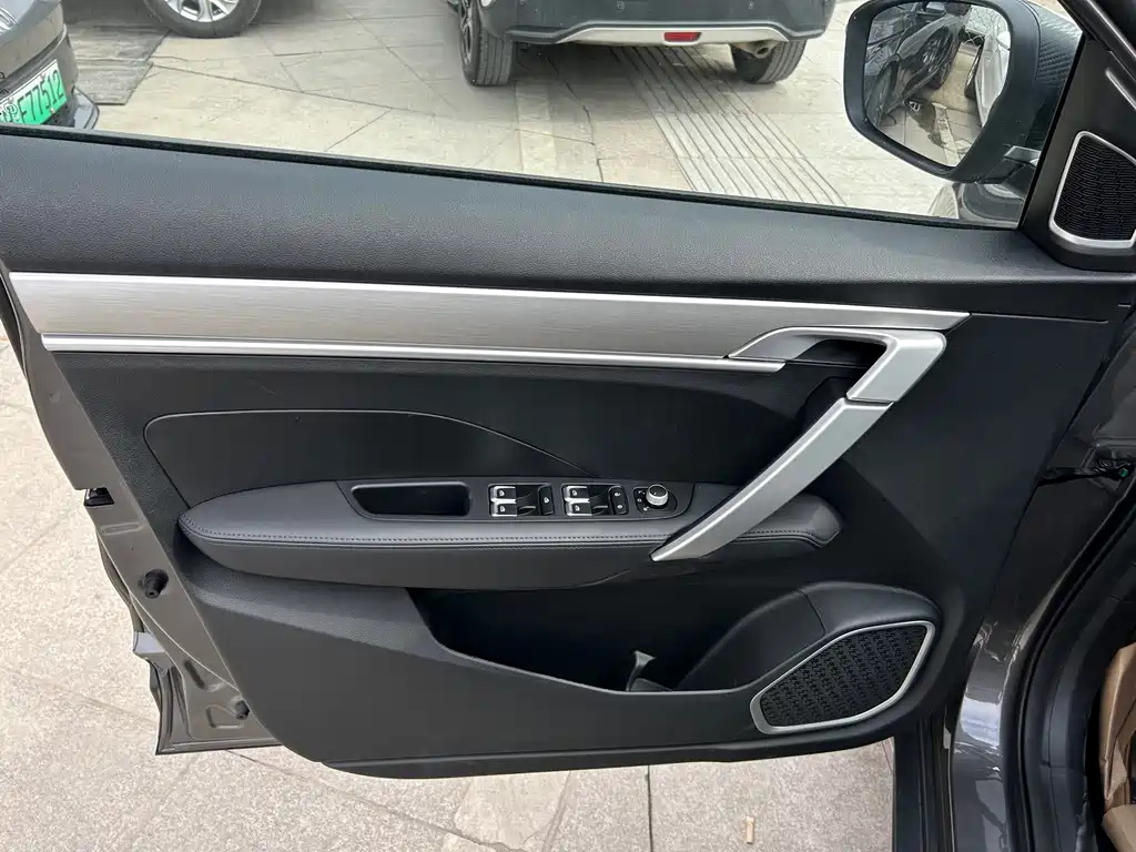 GEELY AUTOMOBILE BINYUE